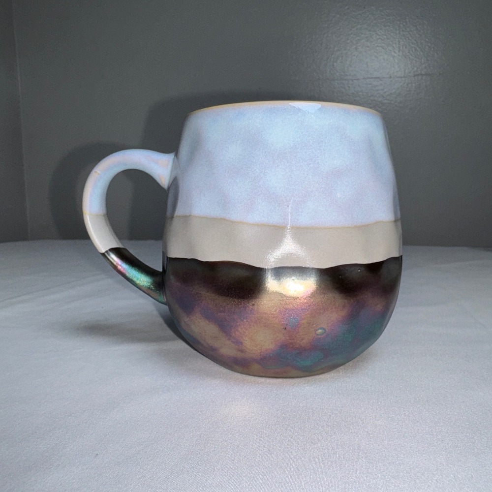 Roscher Stoneware Coffee Mug Iridescent Hammered Metallic Blue Cream Brown Large